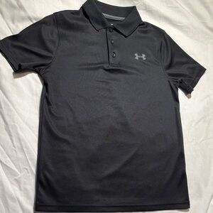 Under Armour Heatgear Boy’s Short Sleeve Polo Shirt in Black Size Med